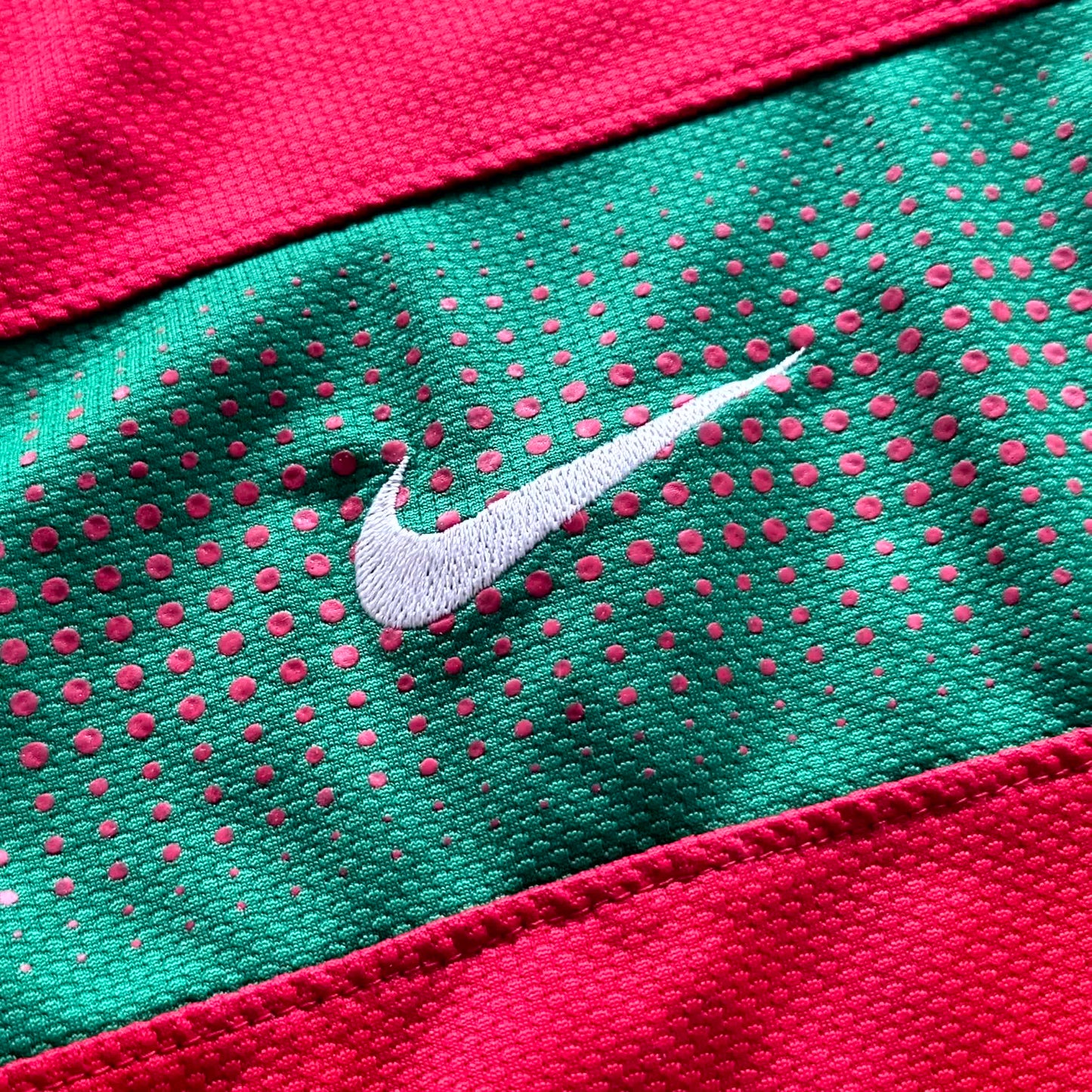 Nike x Portugal Vintage Trikot 2006 | S