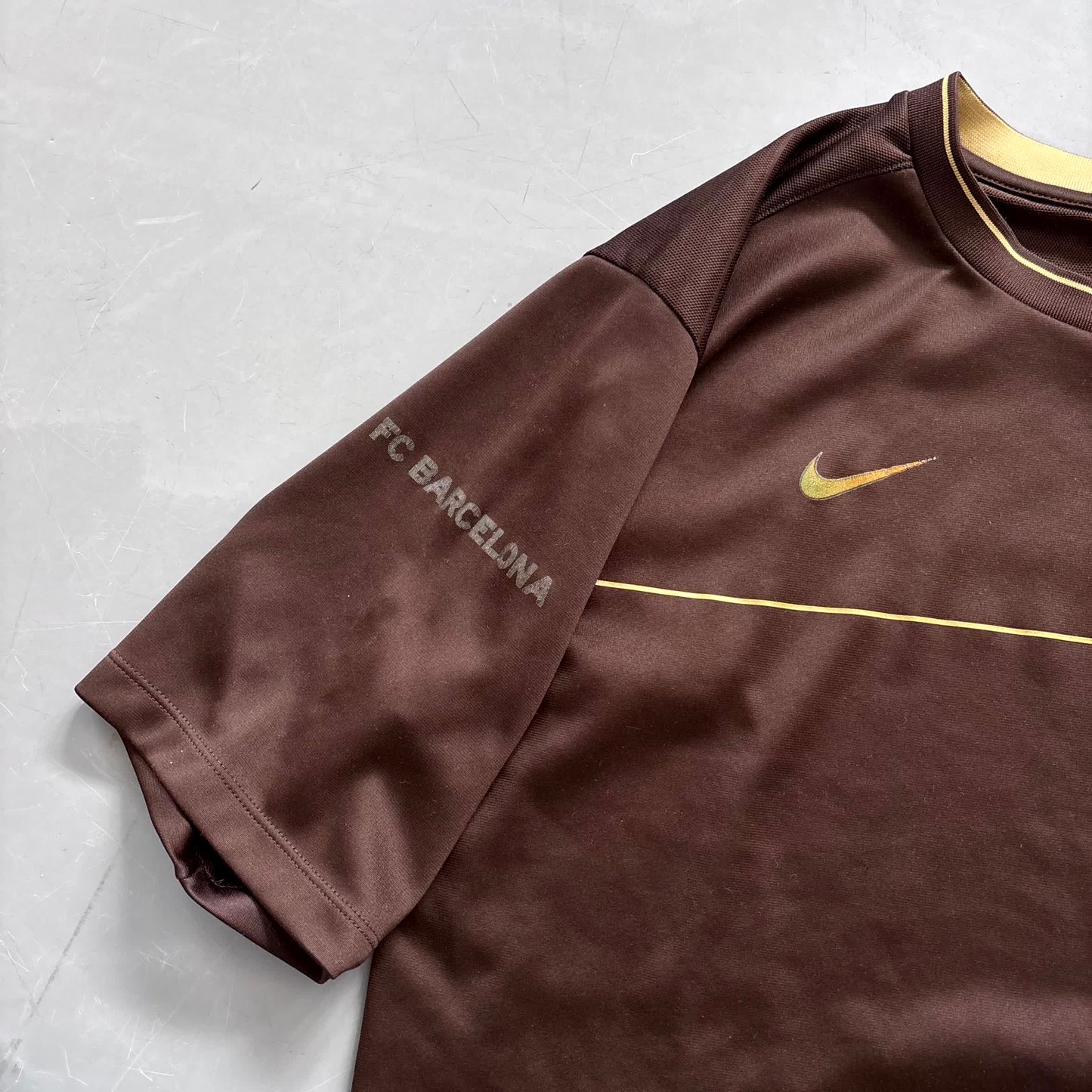 Nike x FC Barcelona Vintage *Premium* Trikot Set 2005/06 | L