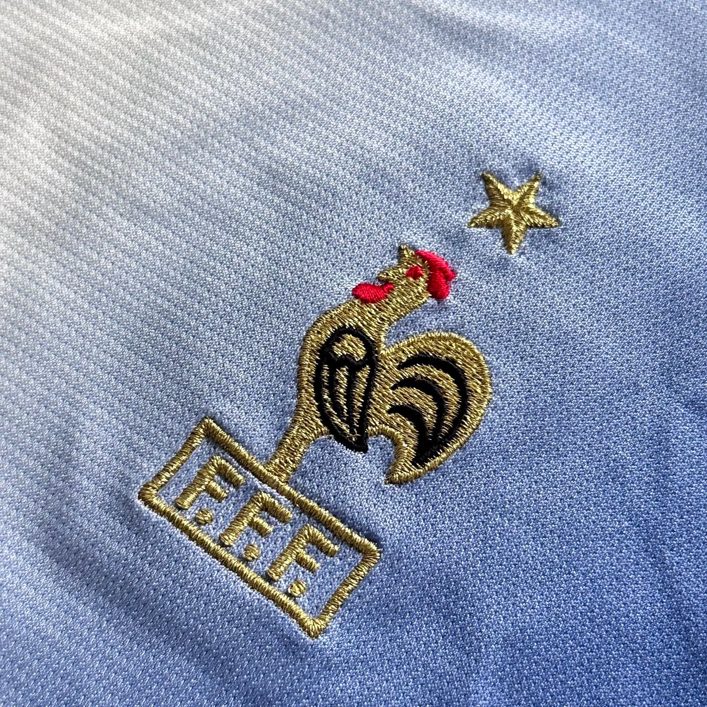 Adidas x Frankreich Vintage *Premium* Shirt 2004 | M