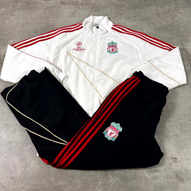 Liverpool CL Tracksuit S