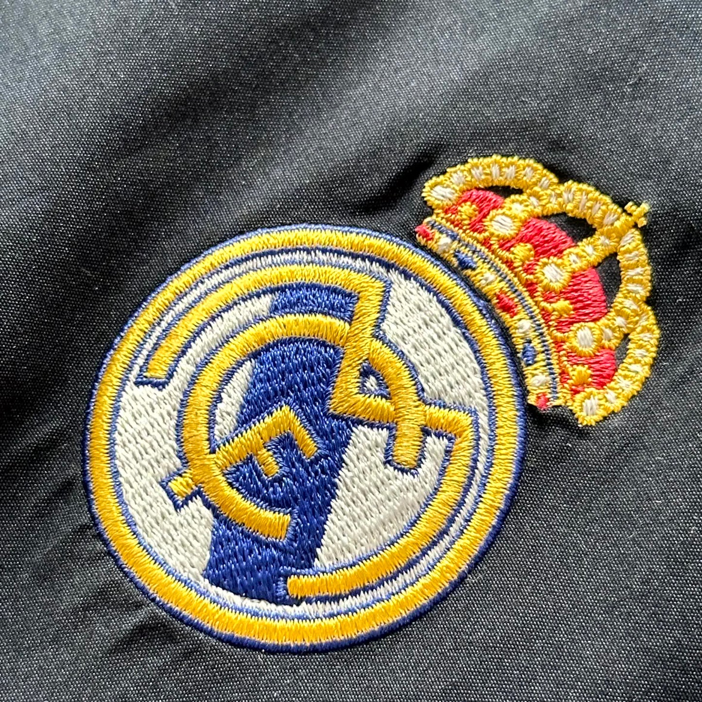 Adidas x Real Madrid Vintage Tracksuit 2005/06 | L