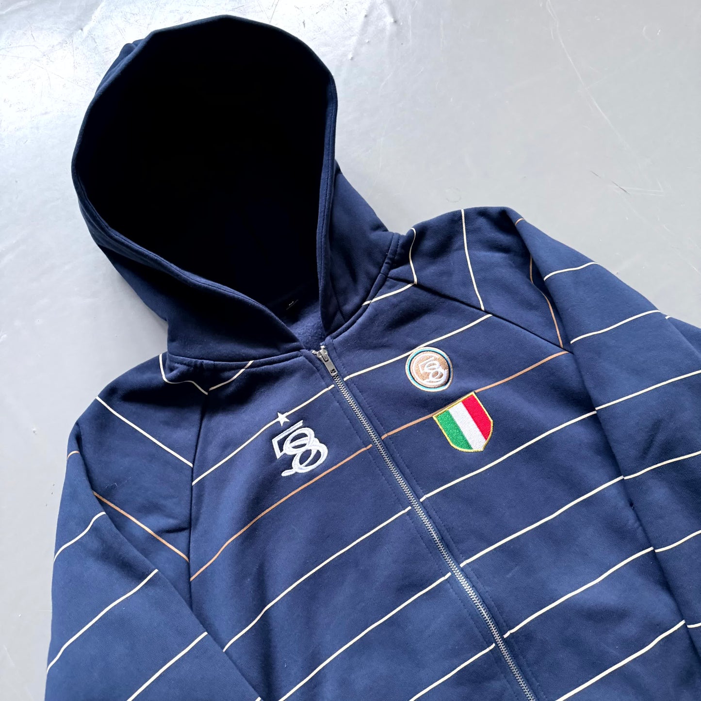 58deal Exclusive Sweatsuit