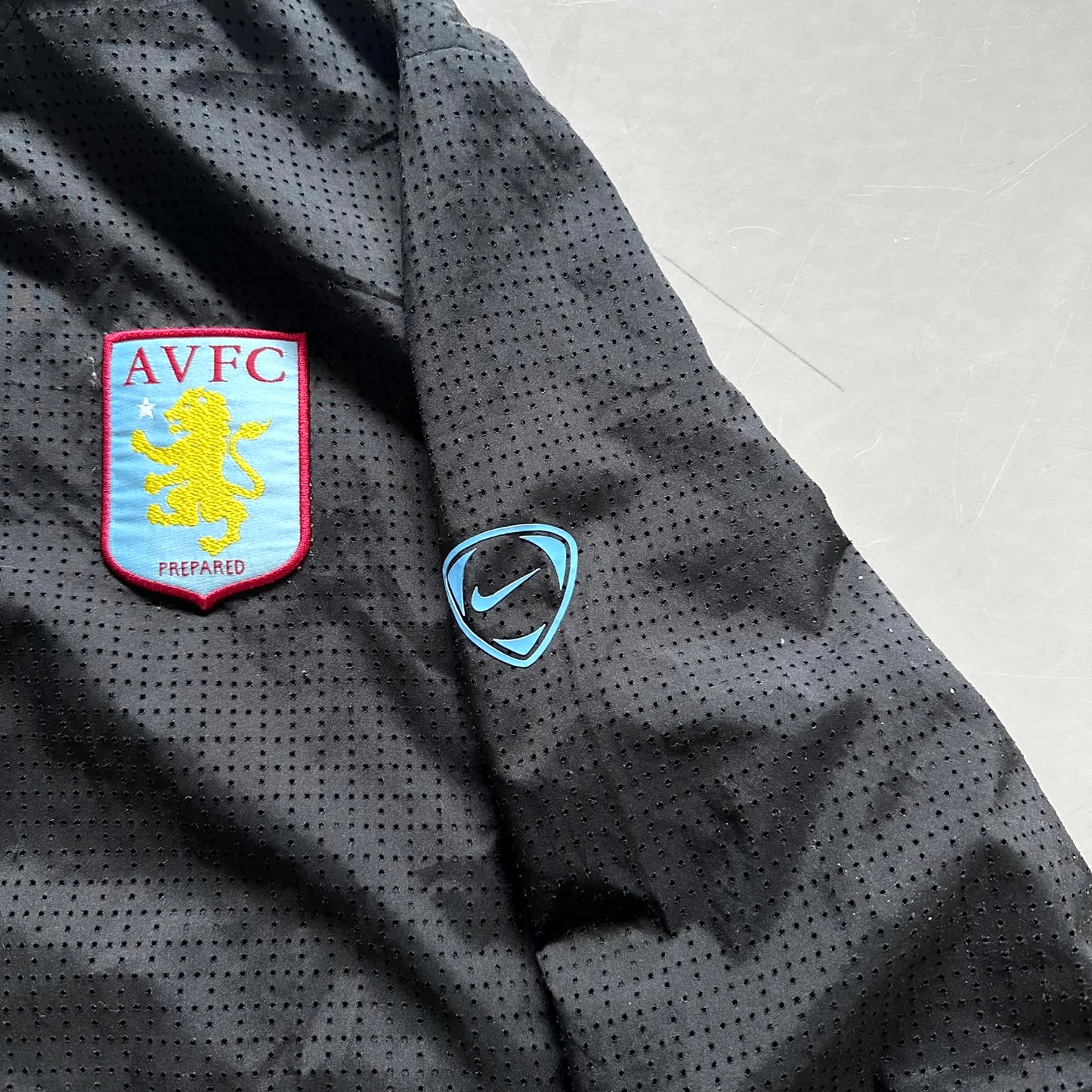 Nike x Aston Villa Vintage Trackjacket 2008/09 | XL