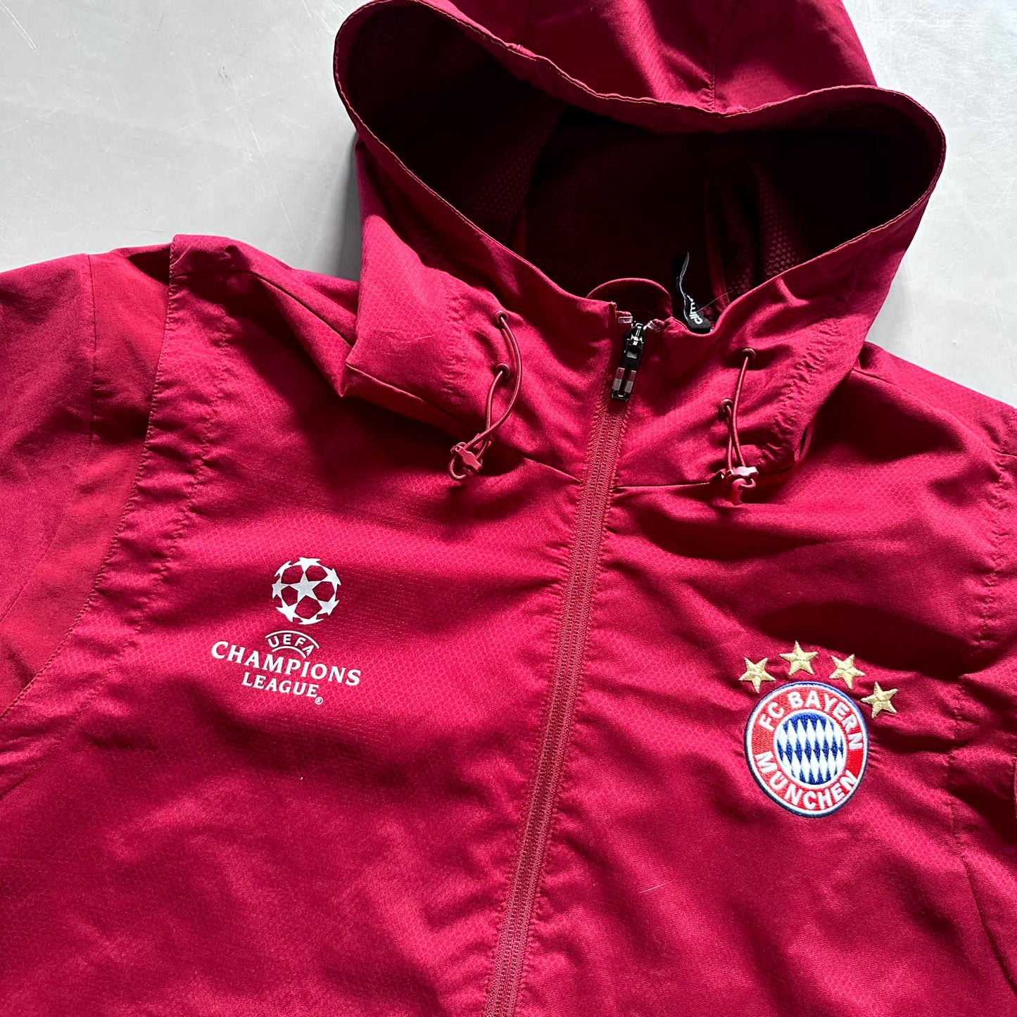 Adidas x FC Bayern München CL Vintage Tracksuit 2014/15 | XL