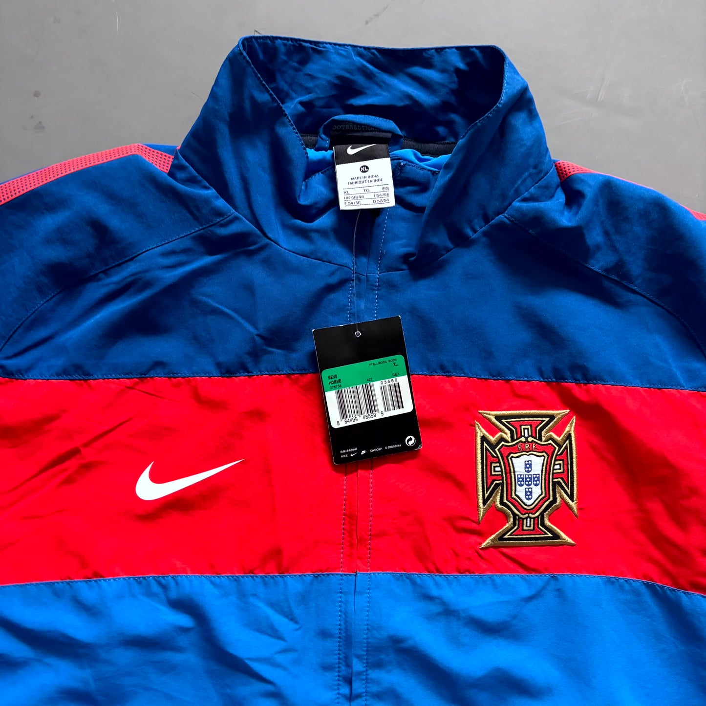 Nike x Portugal Vintage *Premium* Trackjacket 2010 NEU | XL