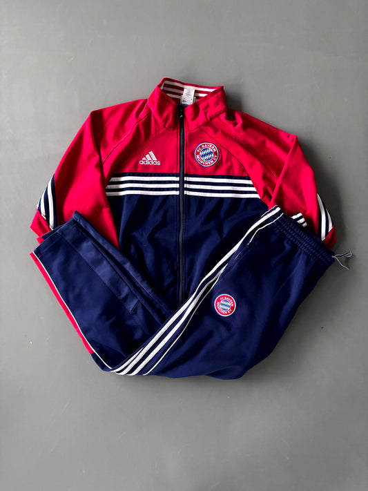 FC Bayern Munich Tracksuit XL