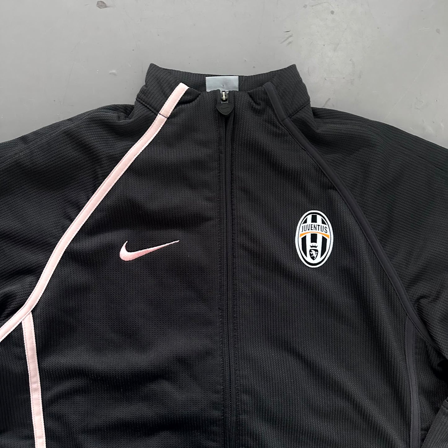 Nike x Juventus Turin Vintage *Premium* Tracksuit 2010/11 | S
