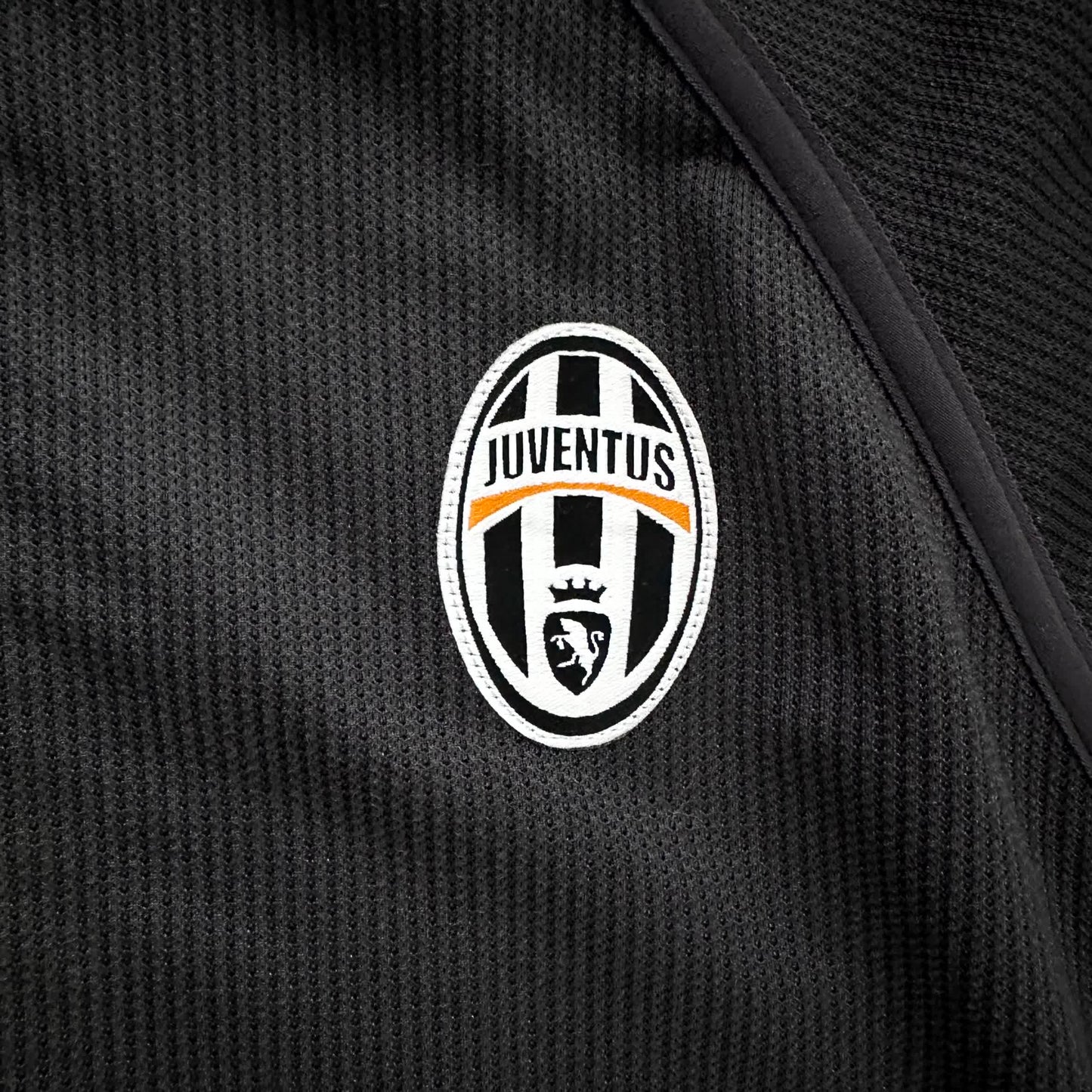 Nike x Juventus Turin Vintage *Premium* Tracksuit 2010/11 | S