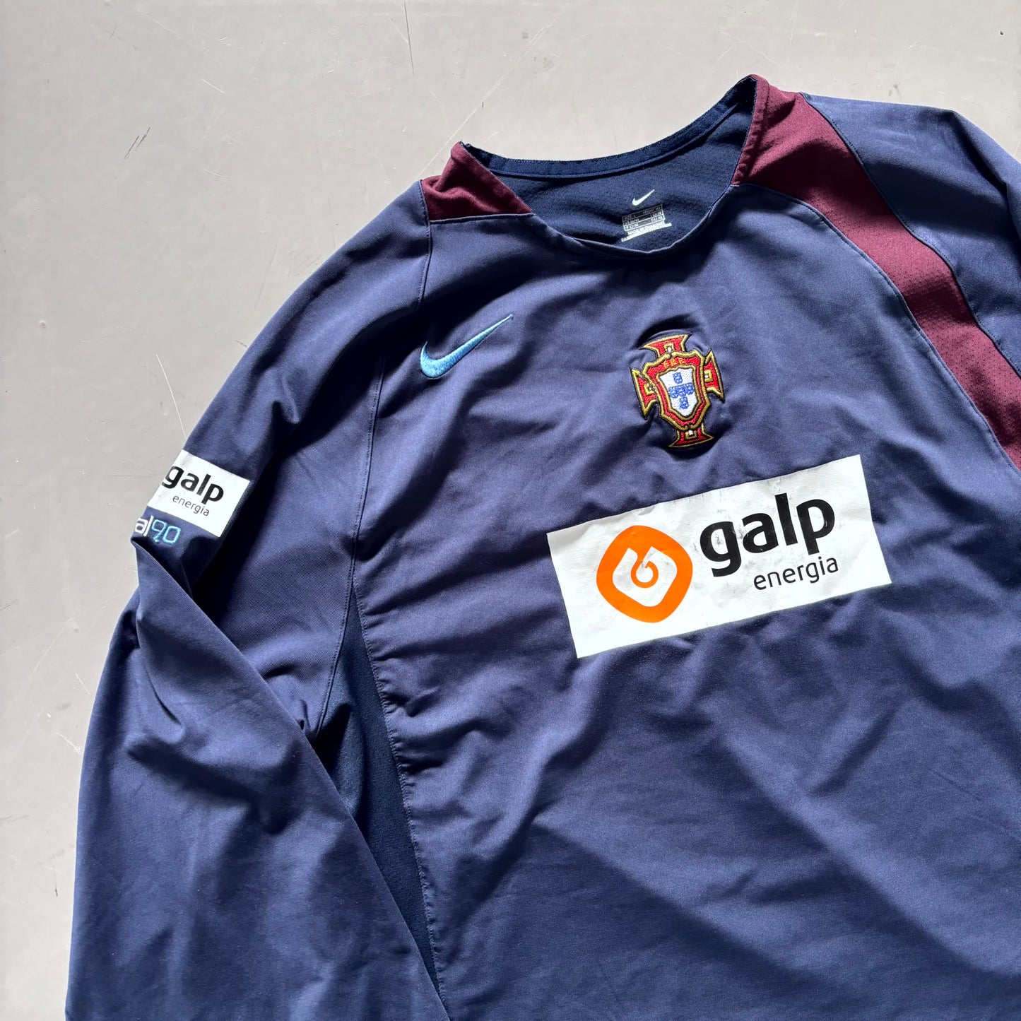 Nike x Portugal Vintage *Premium* Sweater 2006 | L