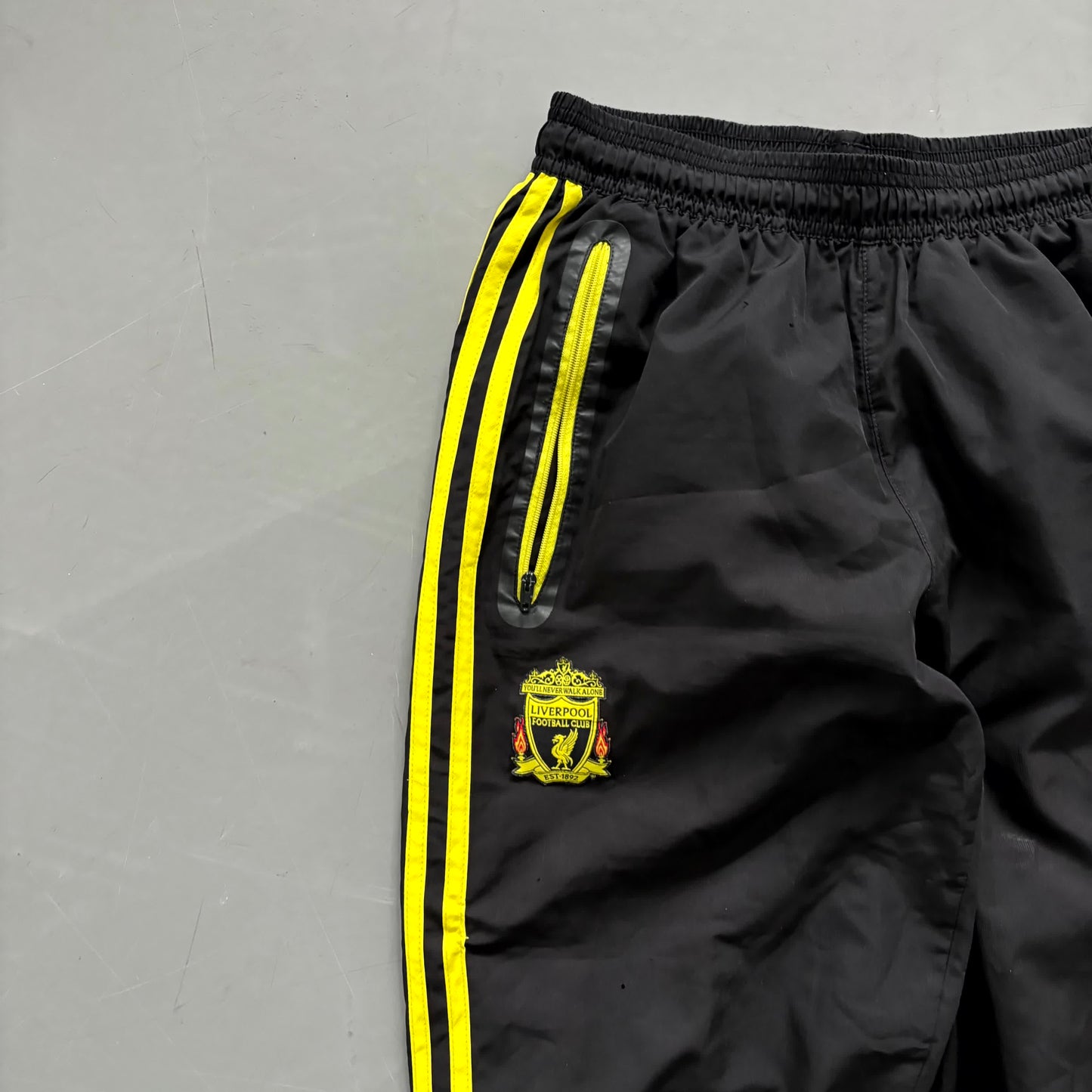 Adidas x Liverpool FC Vintage Trackpants 2008/09 | S
