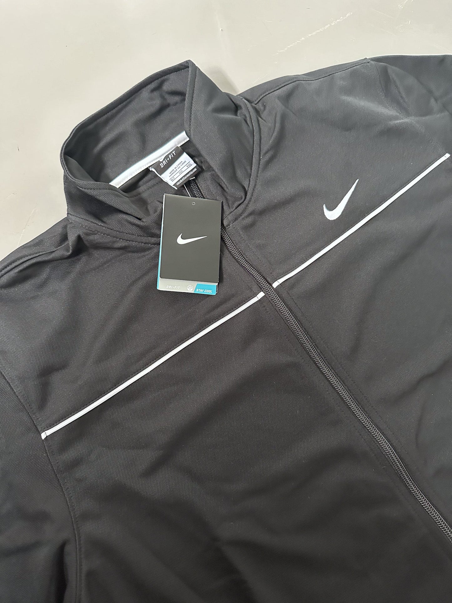 Nike Vintage Tracksuit NEU | XL