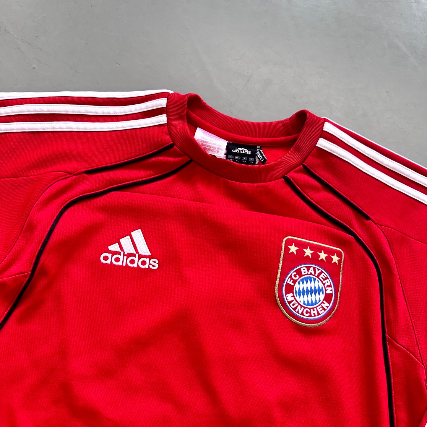 Adidas x FC Bayern München Vintage Sweater 2005/06 | S