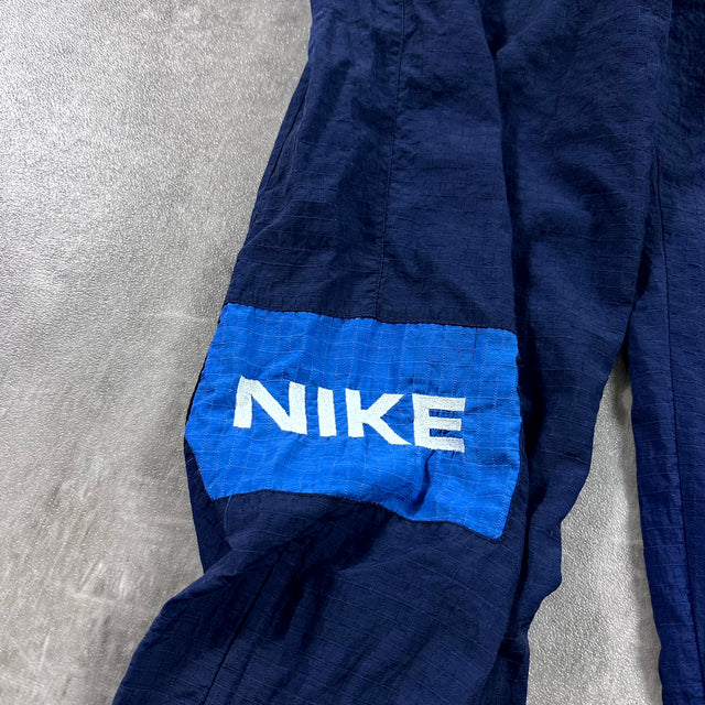 Nike Trackpants L