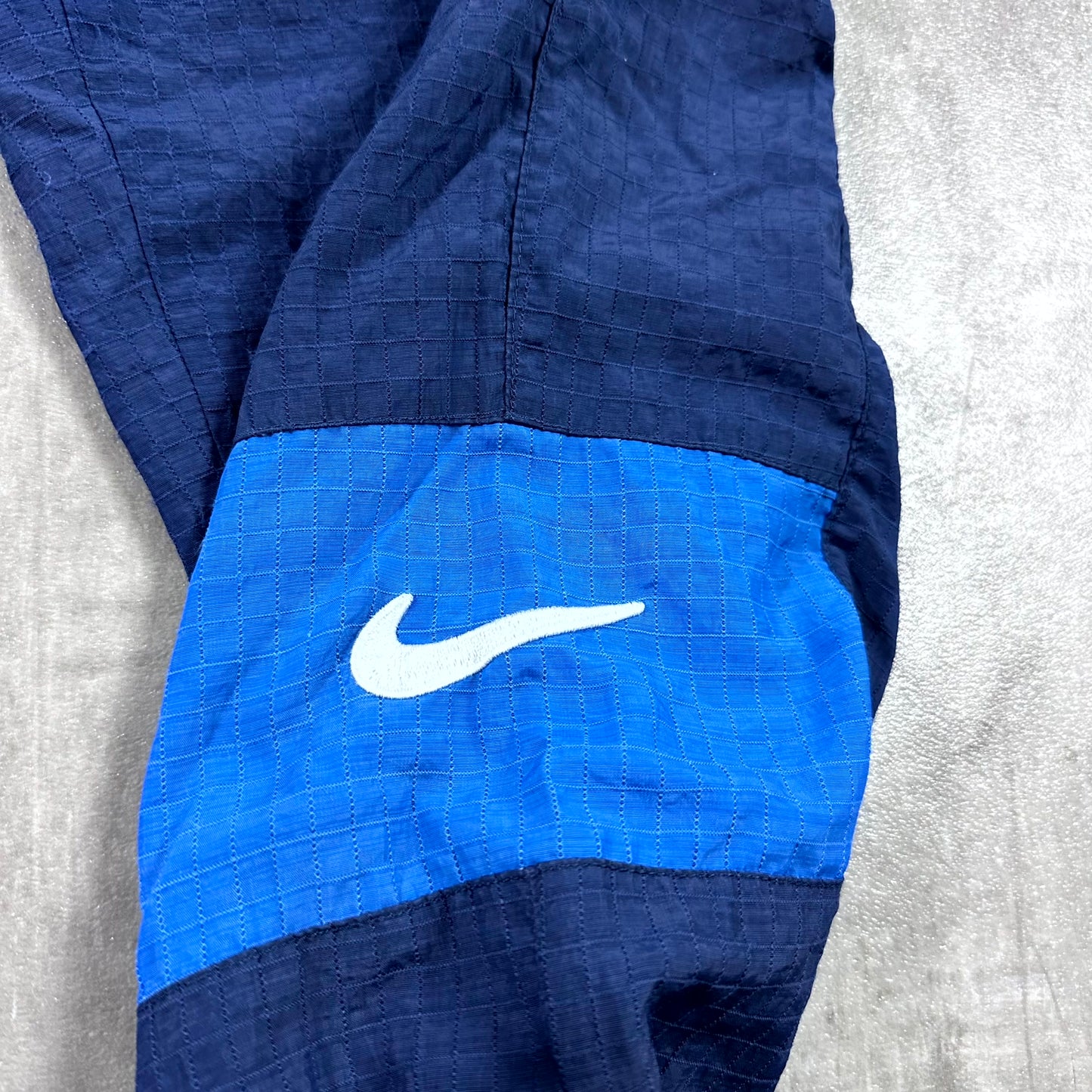 Nike Trackpants L