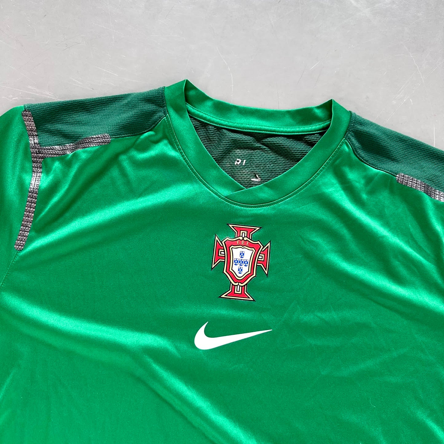 Nike x Portugal Vintage Trikot 2010 | L