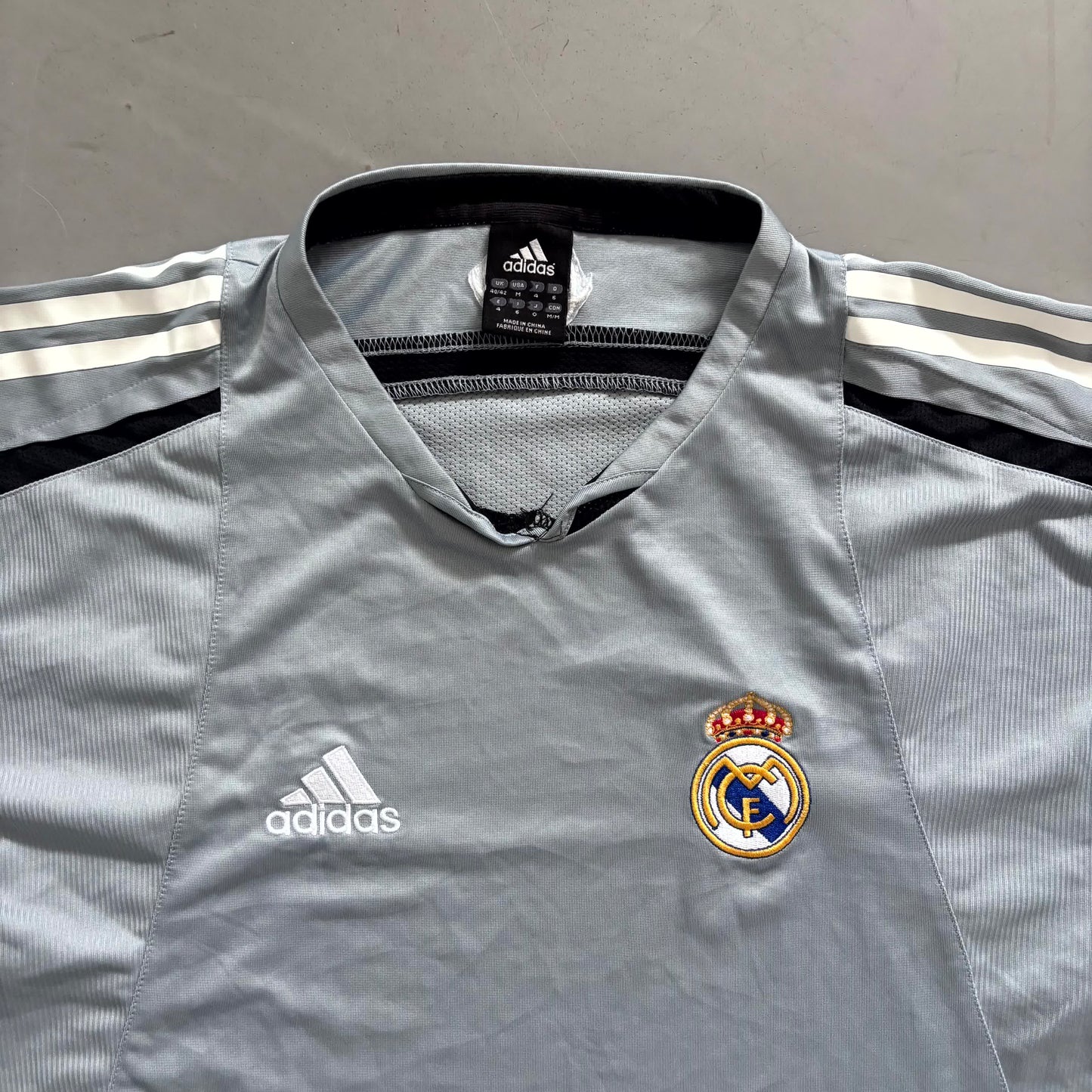 Adidas x Real Madrid Vintage *Premium* Trikot 2004/05 | M