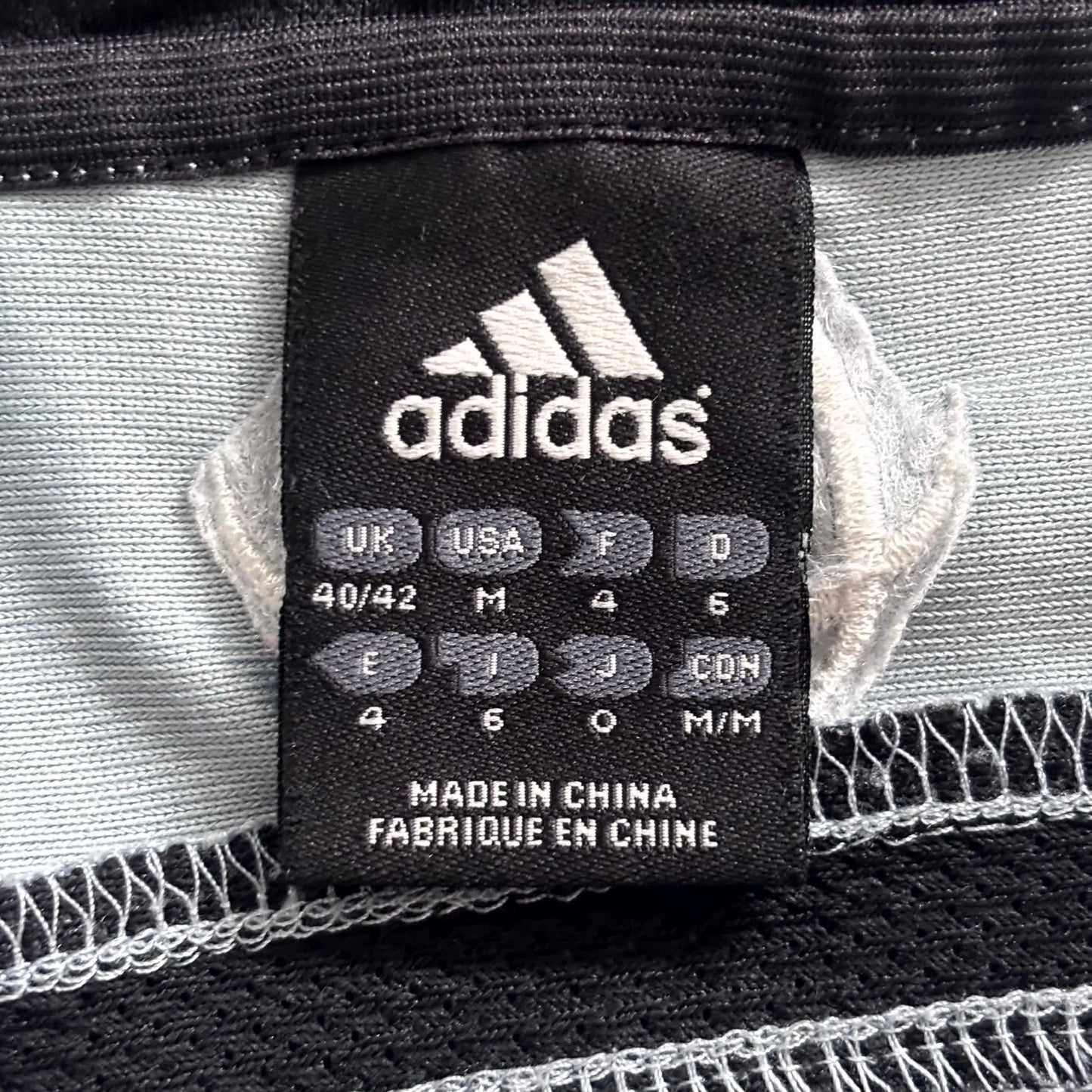 Adidas x Real Madrid Vintage *Premium* Trikot 2004/05 | M