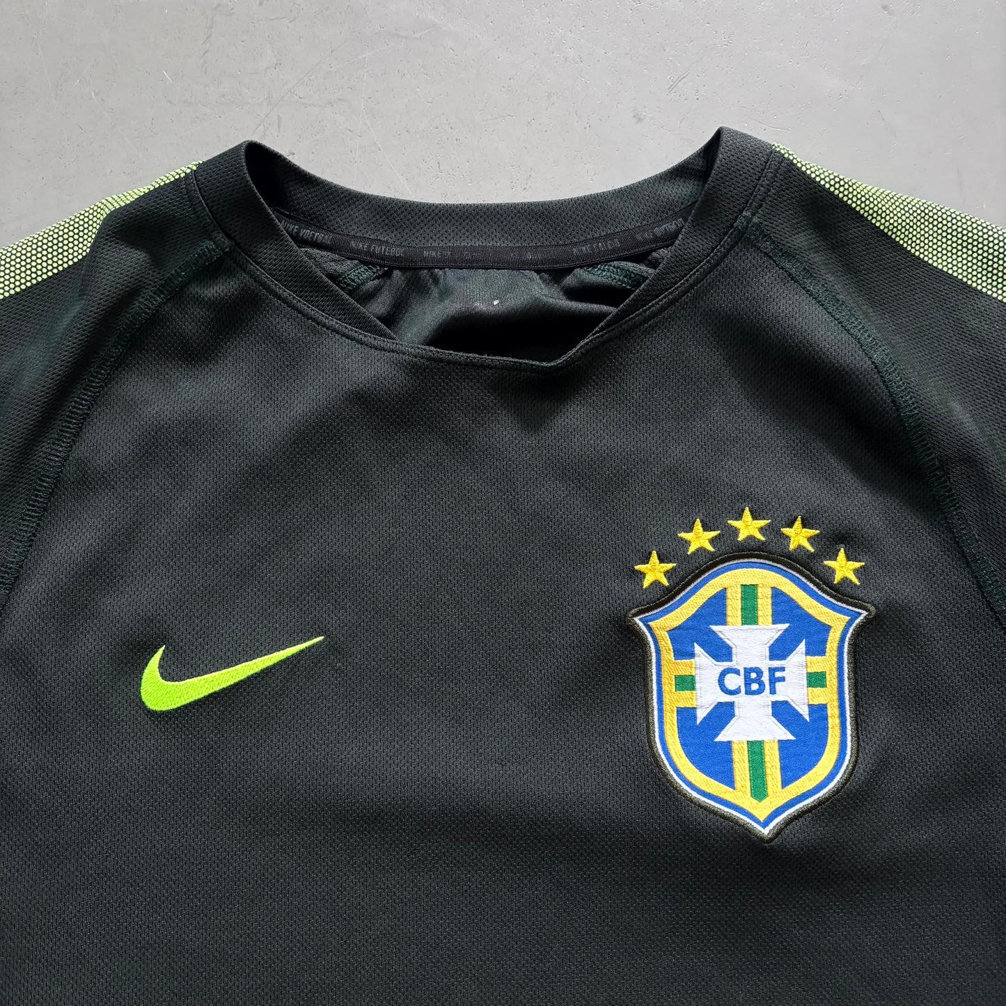 Nike x Brasilien Vintage *Premium* Trikot 2014 | XL
