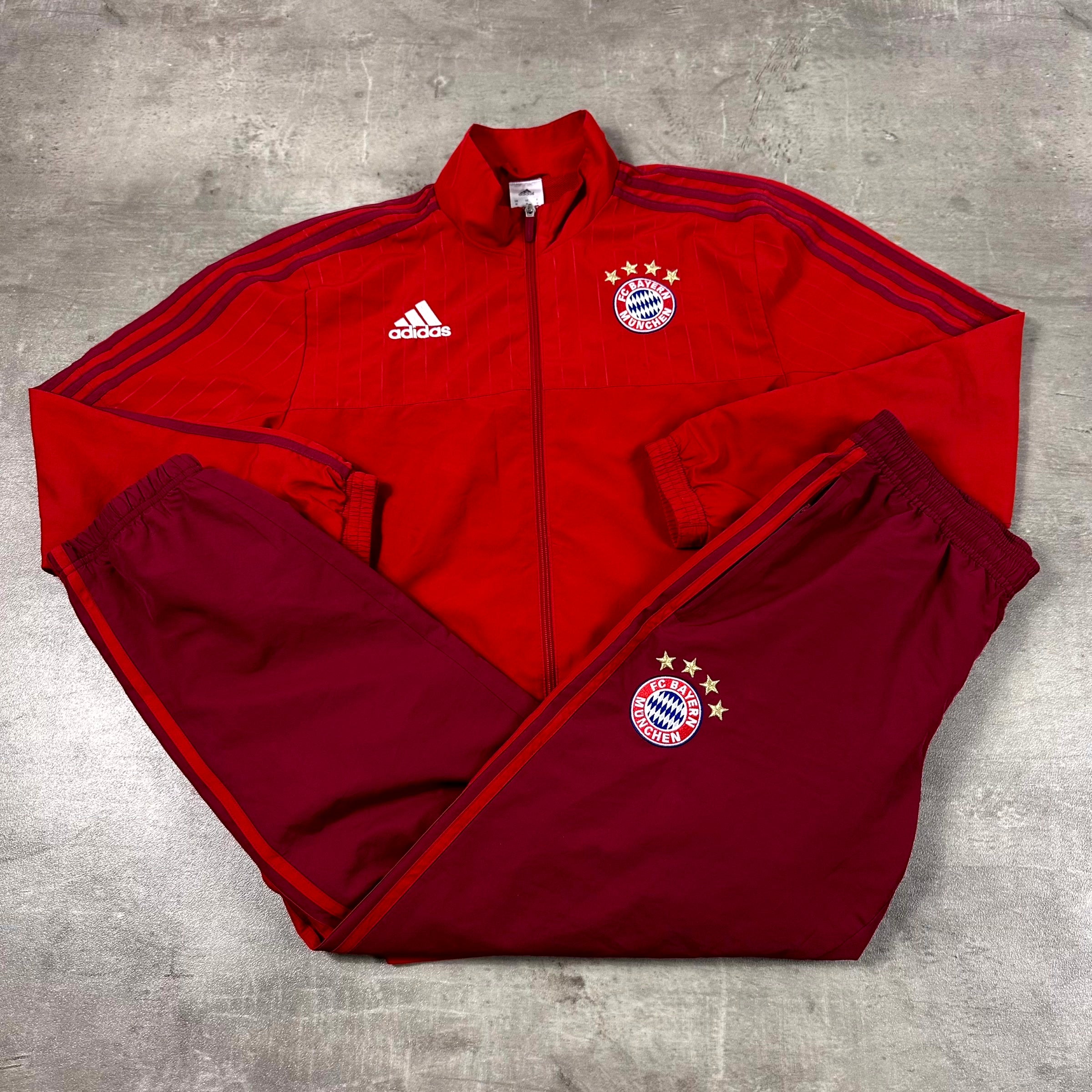 FC Bayern Munich Tracksuit M 58deal