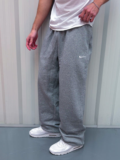 Nike Vintage Sweatpants | XS