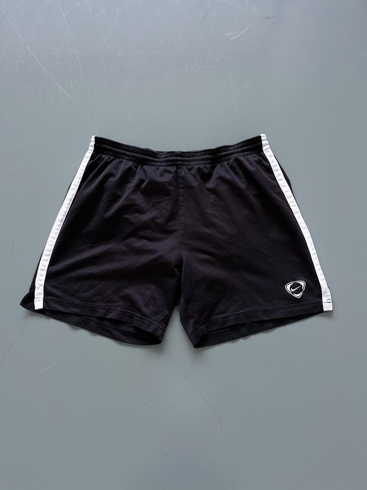 Nike Vintage Shorts | L