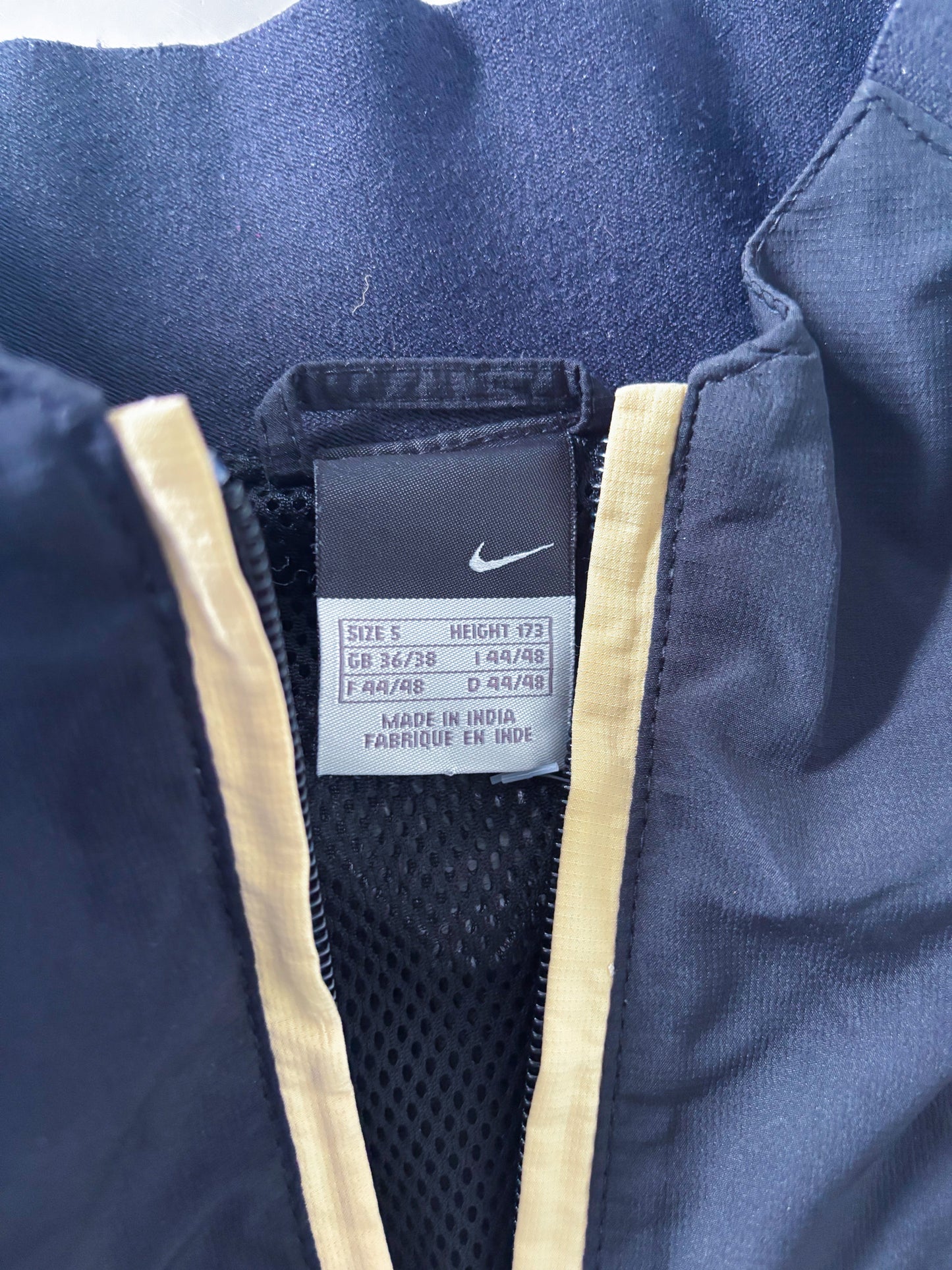 Nike x Manchester United Vintage Tracksuit 2005/06 *RARE* | S