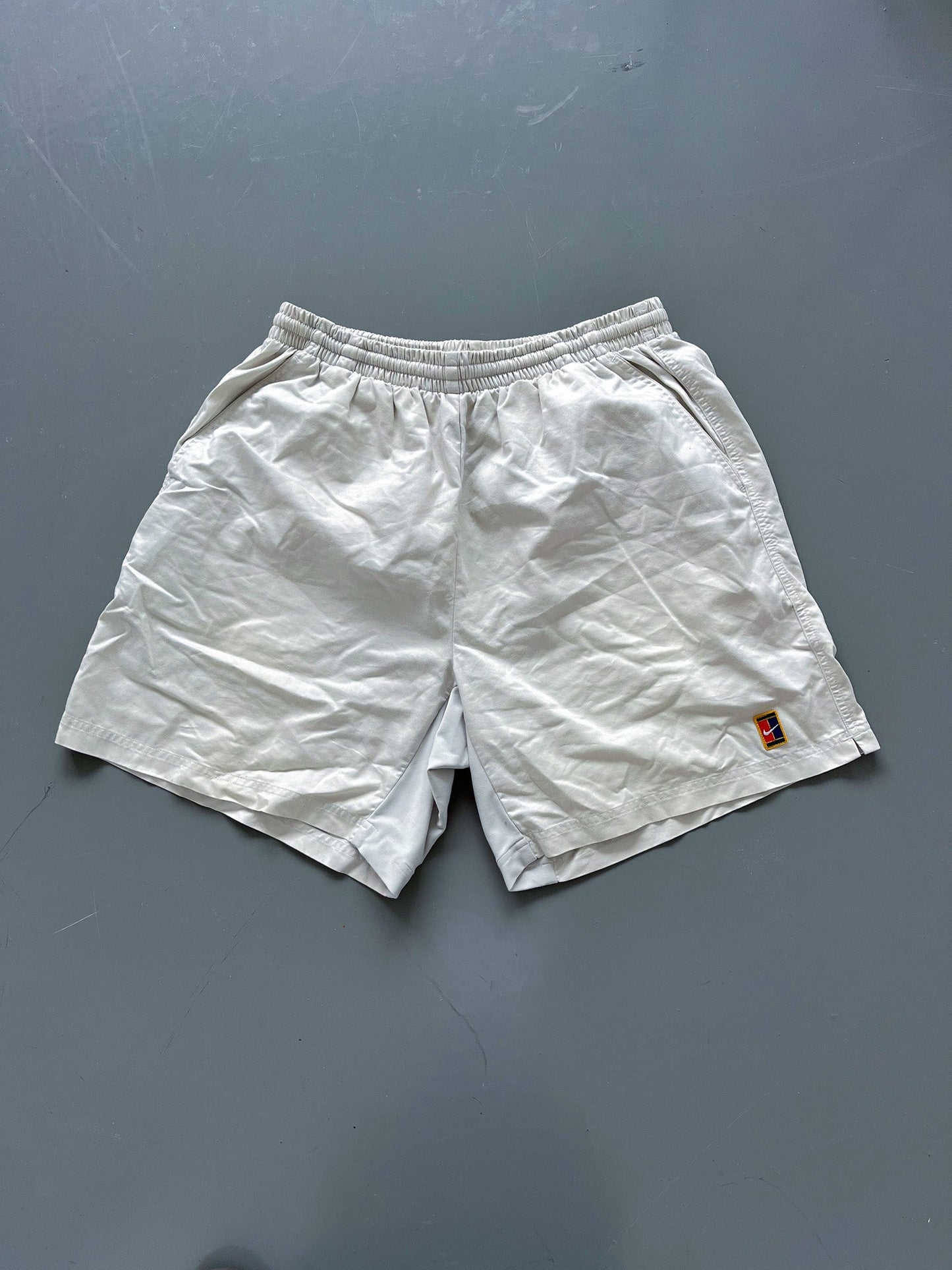 Nike Vintage Shorts | L