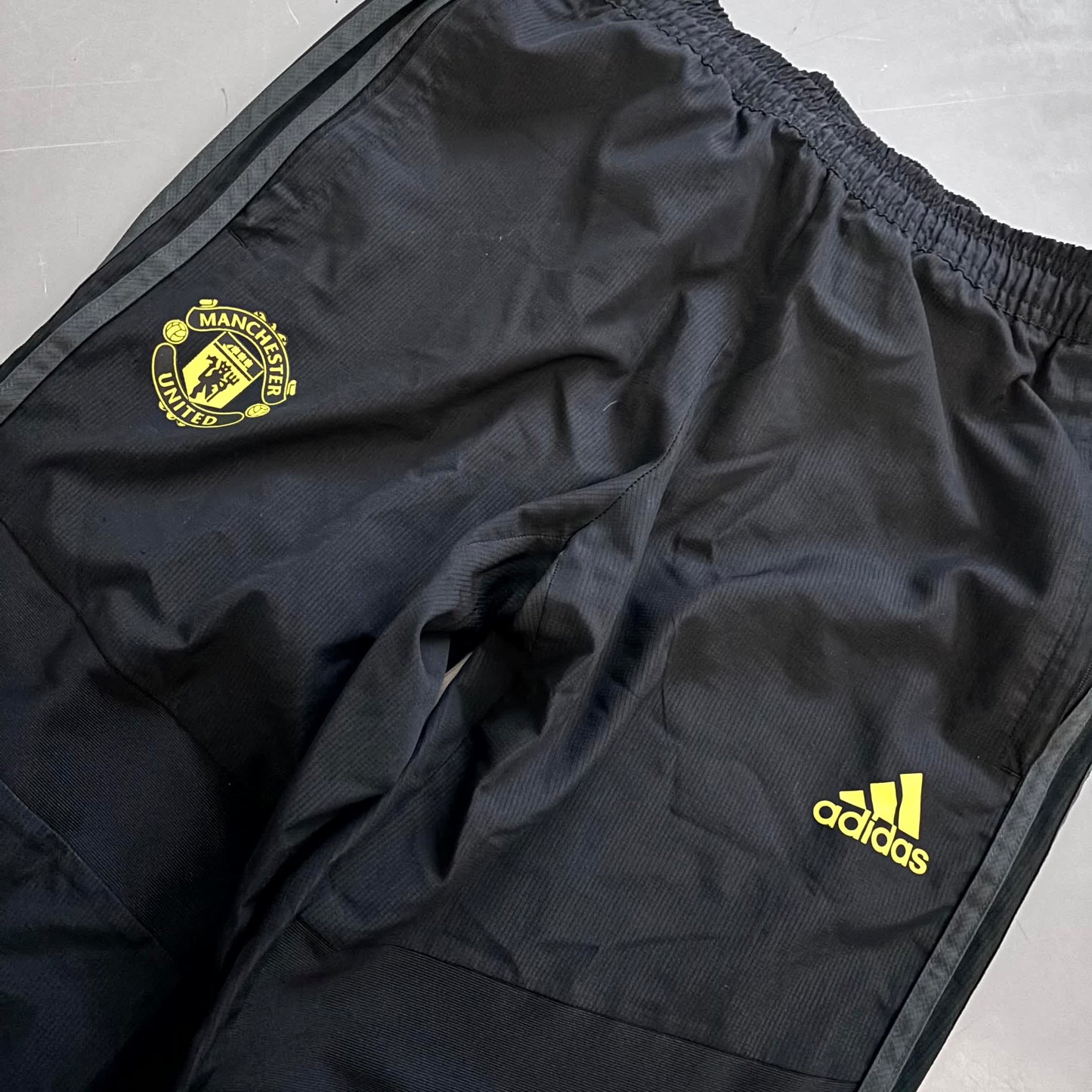 Adidas x Manchester United Vintage Tracksuit 2015/16 | M