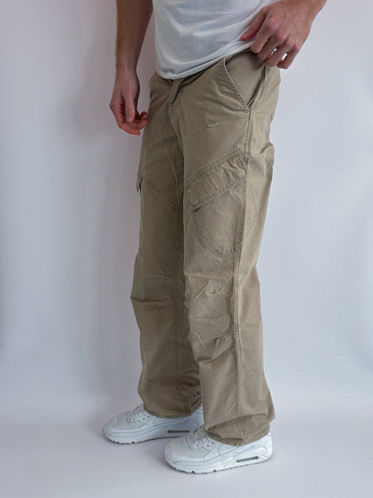 Nike Vintage Cargo Pants | S