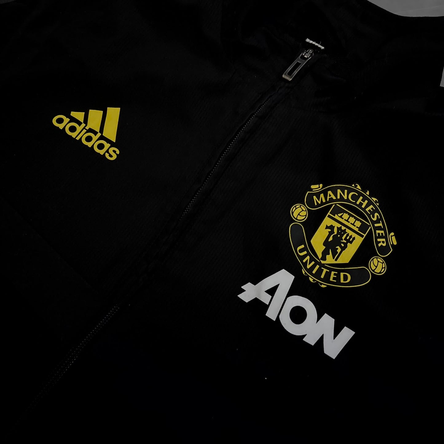 Adidas x Manchester United Vintage Tracksuit 2015/16 | M