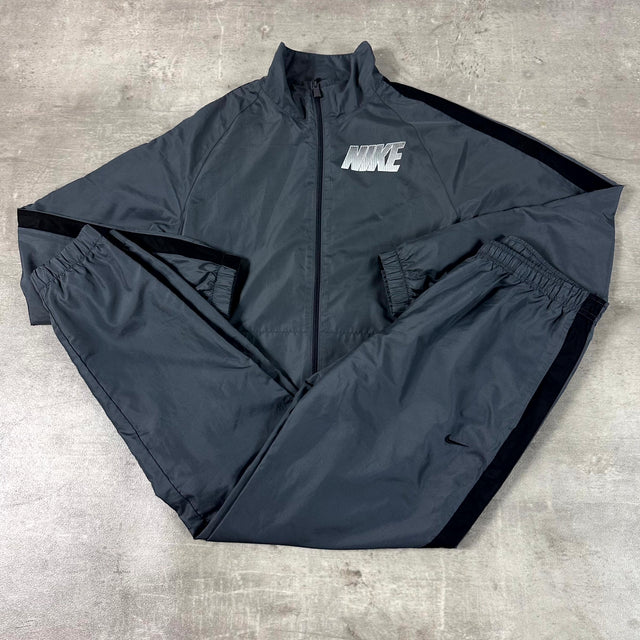 Nike Tracksuit S