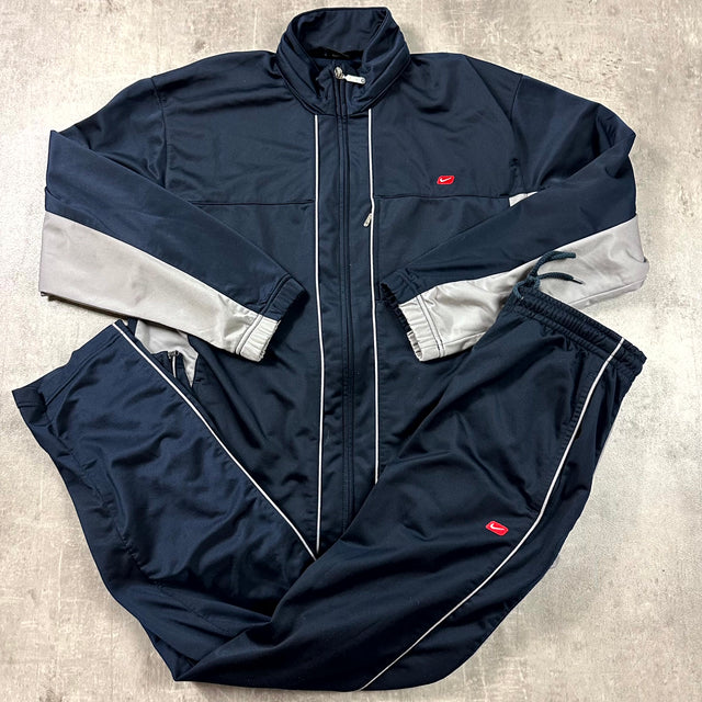 Nike Vintage Tracksuit L