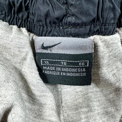 Nike vintage track pants XL