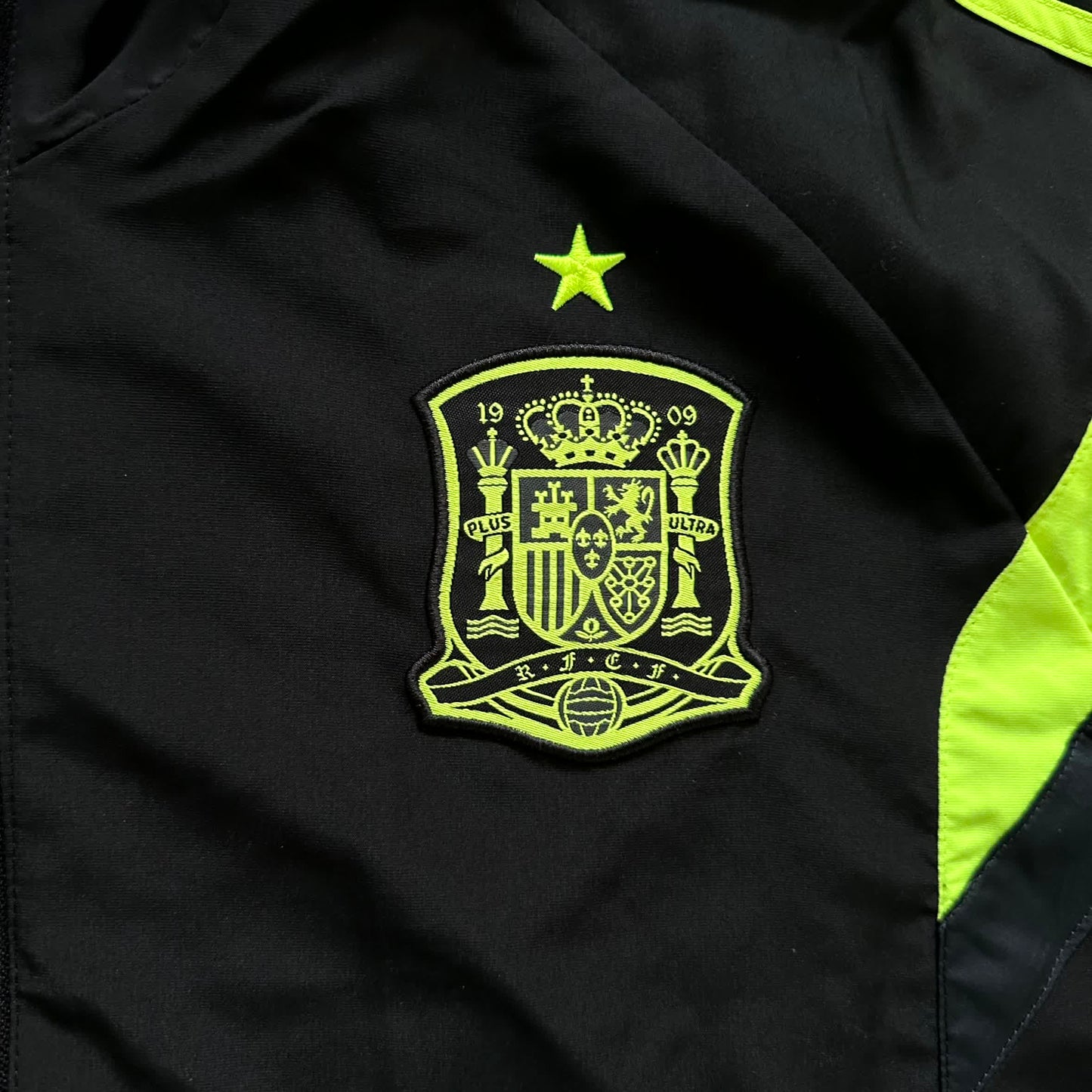 Adidas x Spanien Vintage Tracksuit 2014 | XL