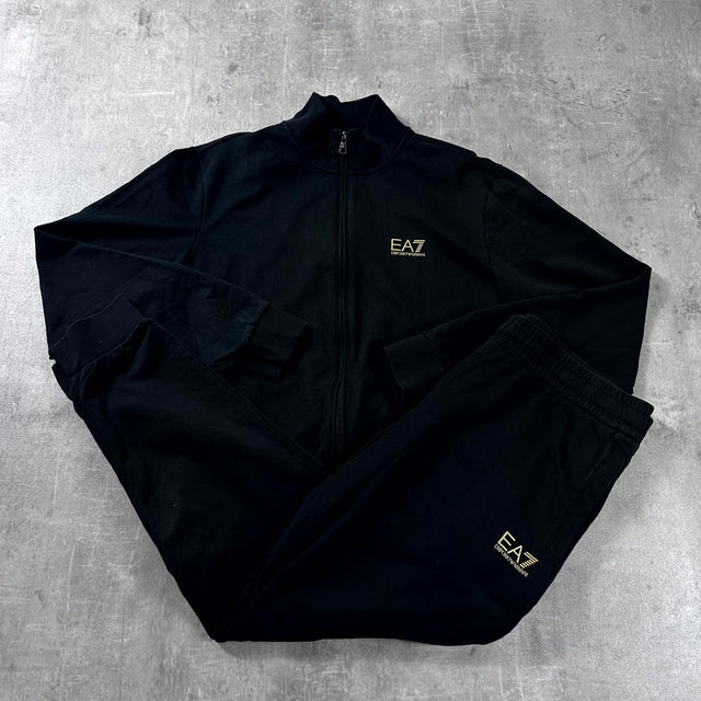 Armani Tracksuit XL