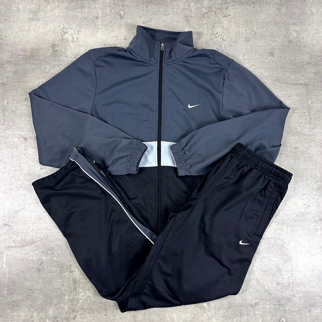 Nike Vintage Tracksuit L