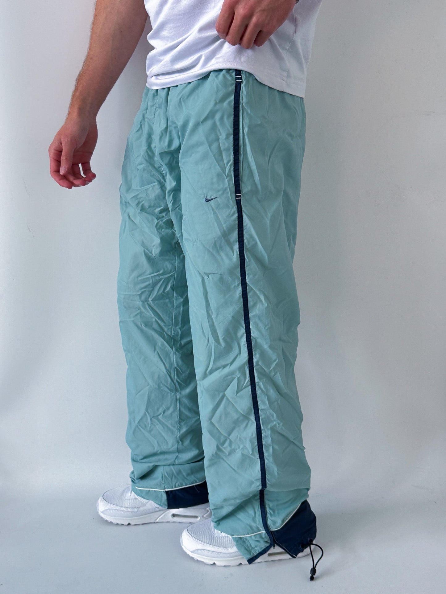 Nike Vintage Trackpants | L