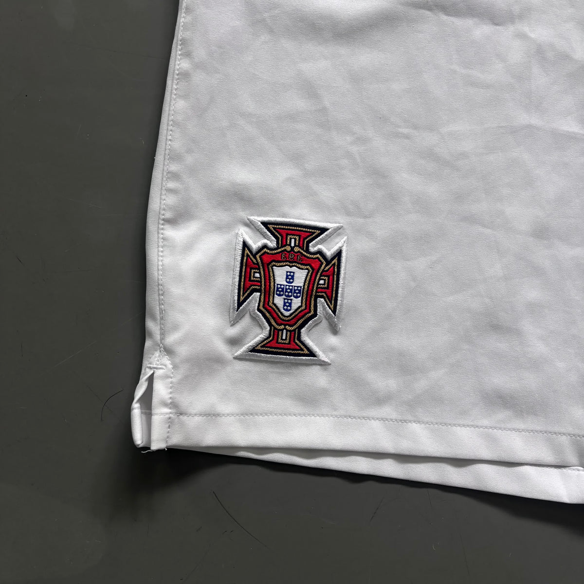 Nike x Portugal Vintage Shorts 2010 | S