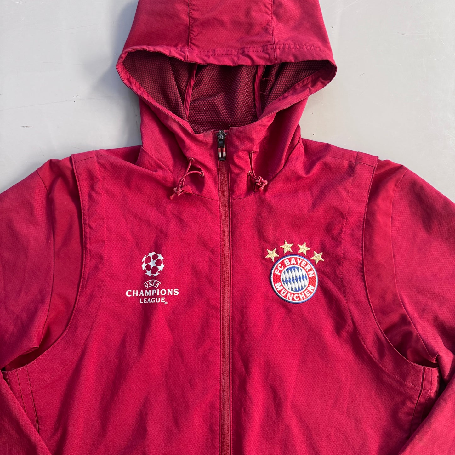 Adidas x FC Bayern CL Vintage Tracksuit 2015/16 | S