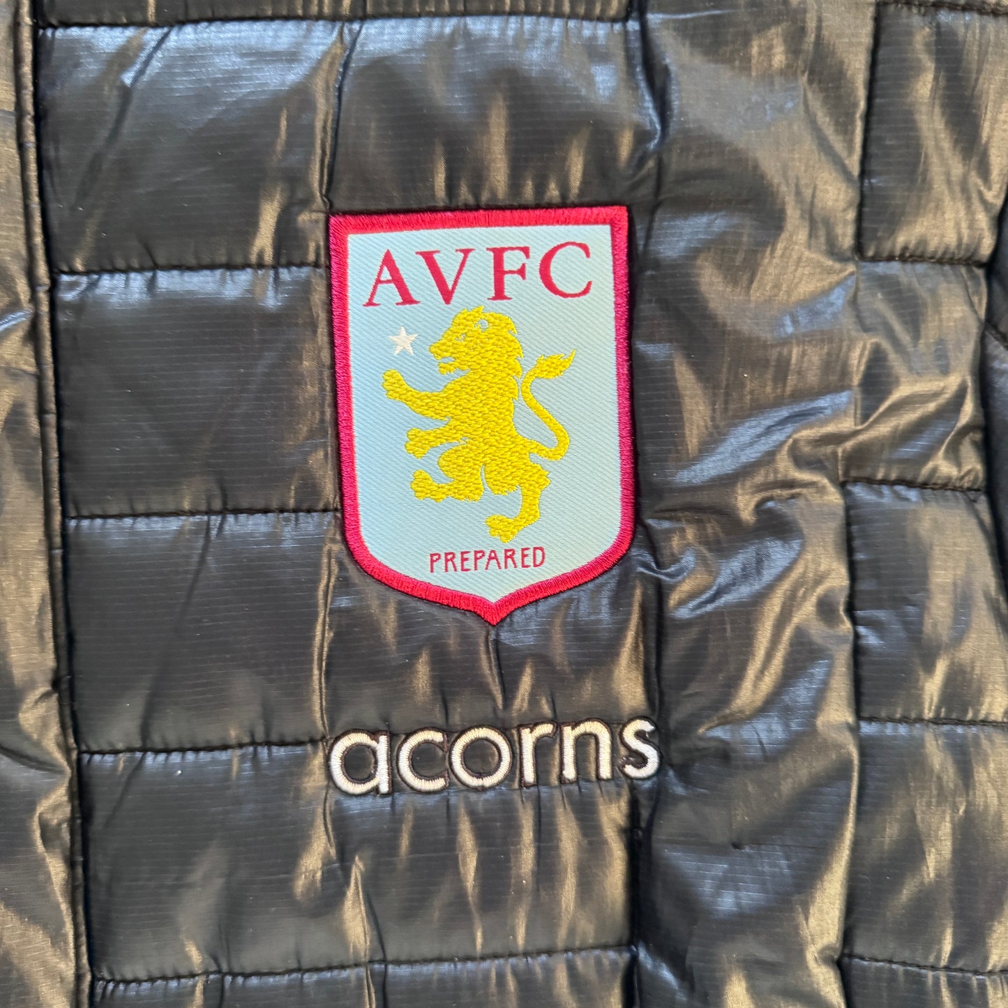 Nike x Aston Villa Vintage Puffer 2005/06 | XL