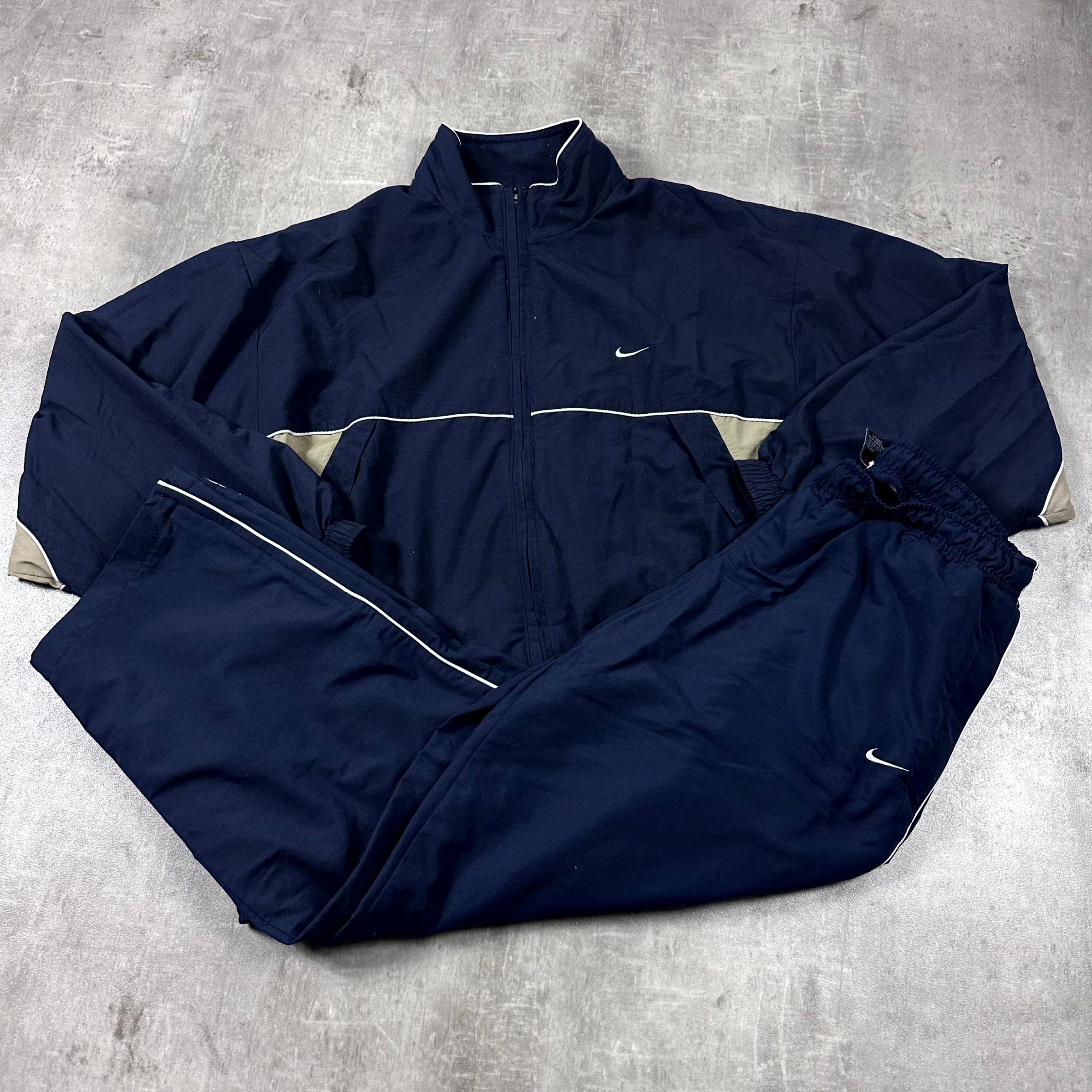 Nike vintage tracksuit hotsell