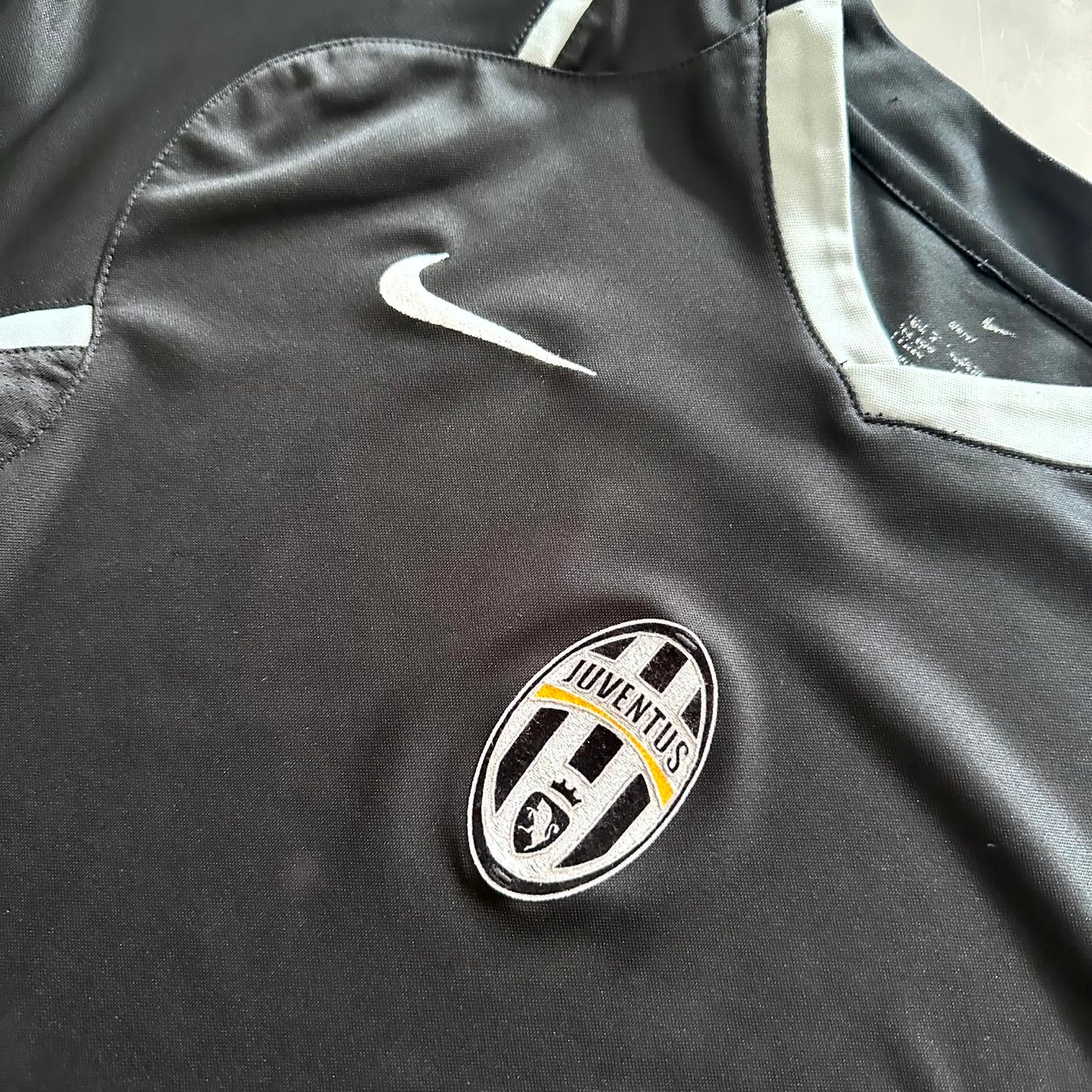 Nike x Juventus Turin Vintage *Premium* Trikot 2003/04 | M