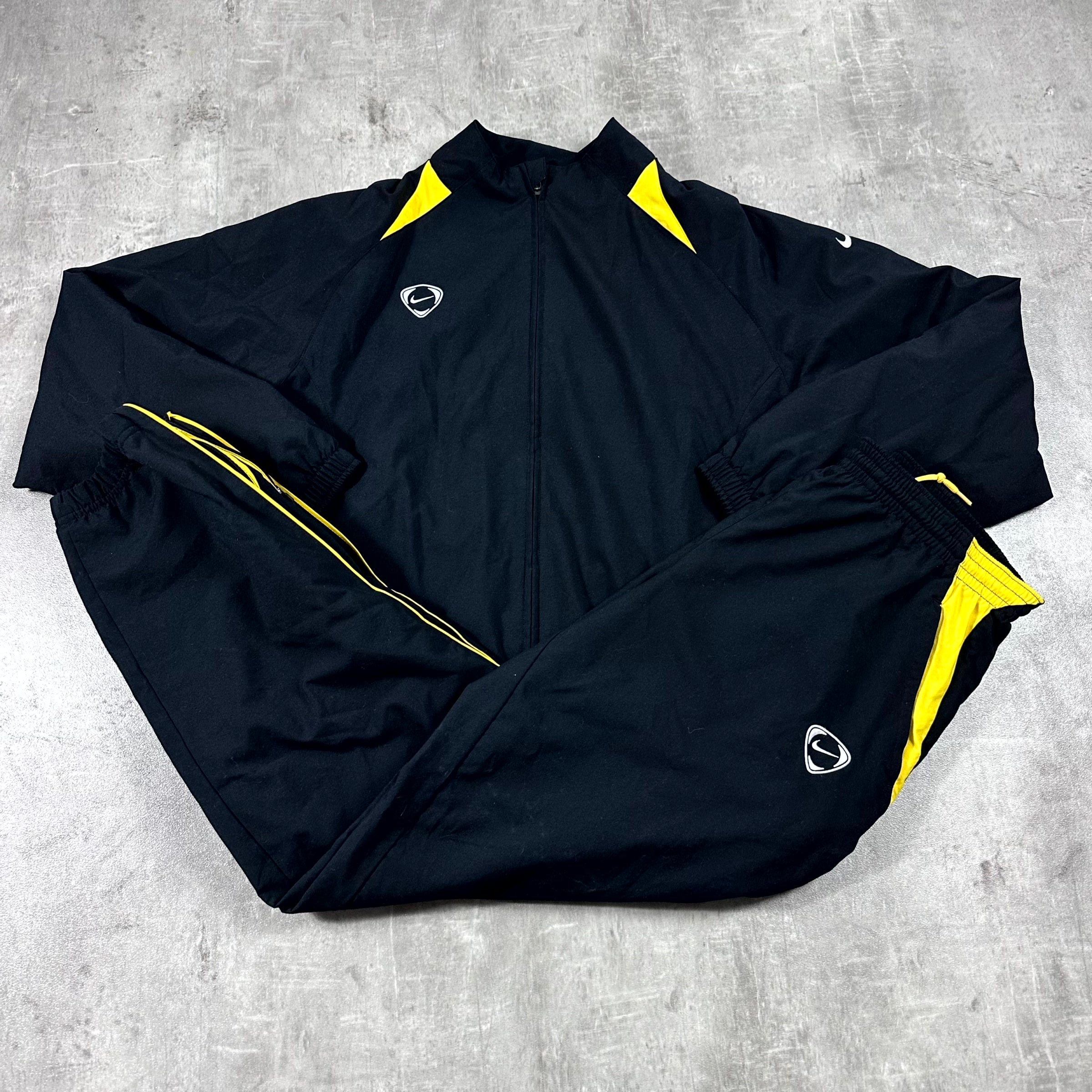 Nike Vintage Tracksuit L 58deal