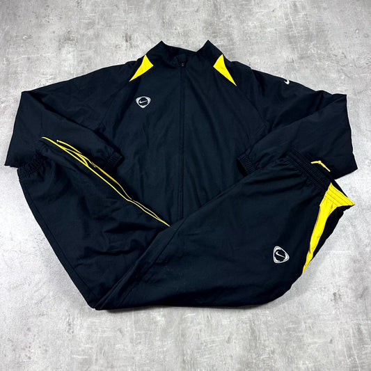 Nike Vintage Tracksuit L