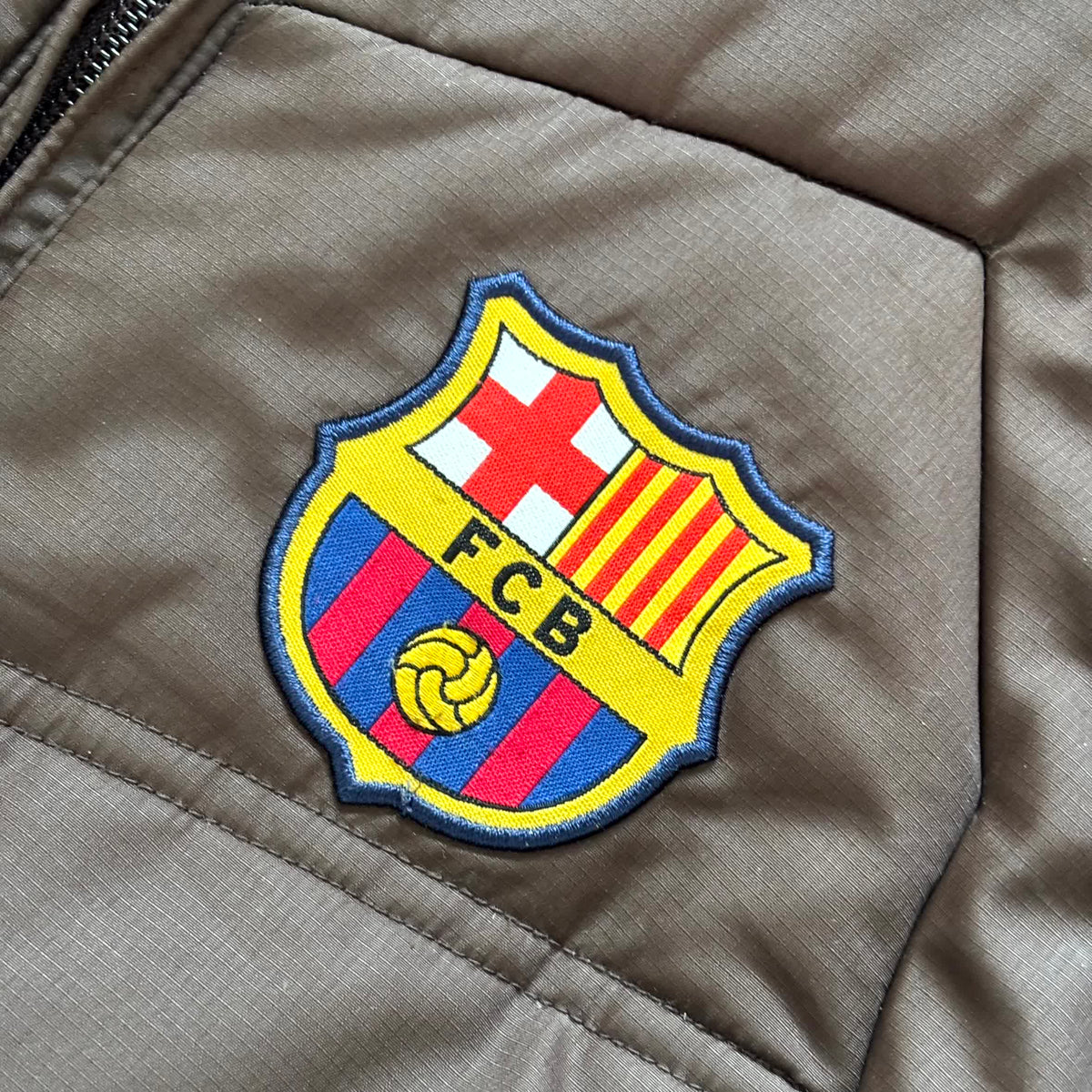 Nike x FC Barcelona Vintage *Premium* Puffer 2007/08 | S