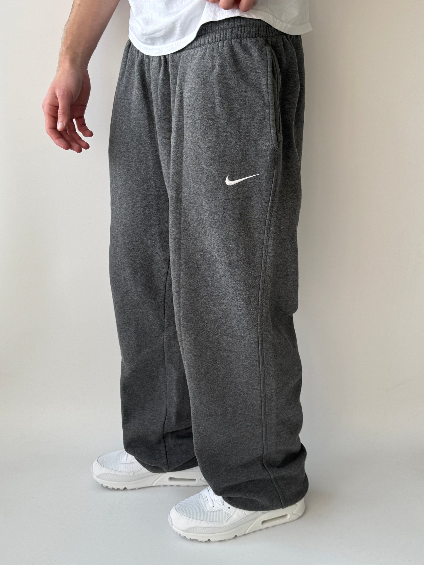 Nike Vintage Sweatpants | M