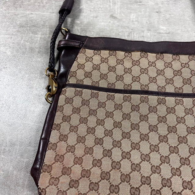 Gucci Messenger Bag