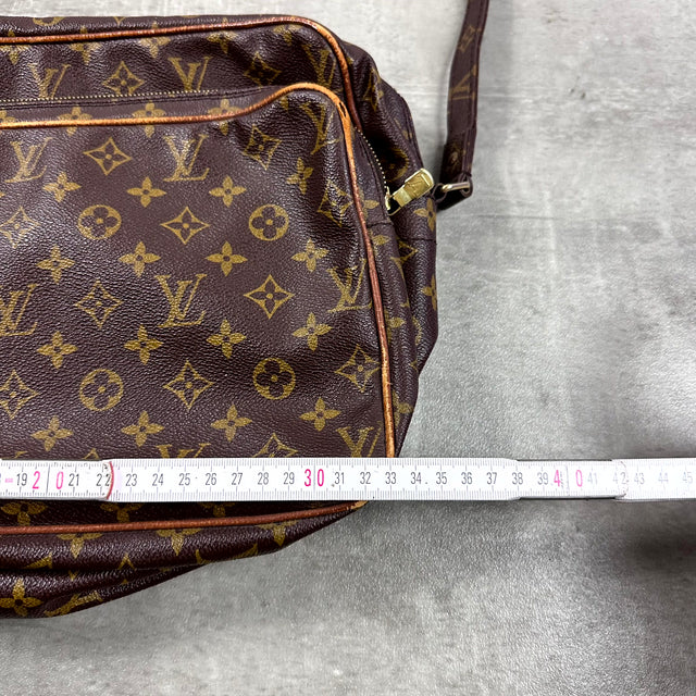 Louis Vuitton Messenger Bag