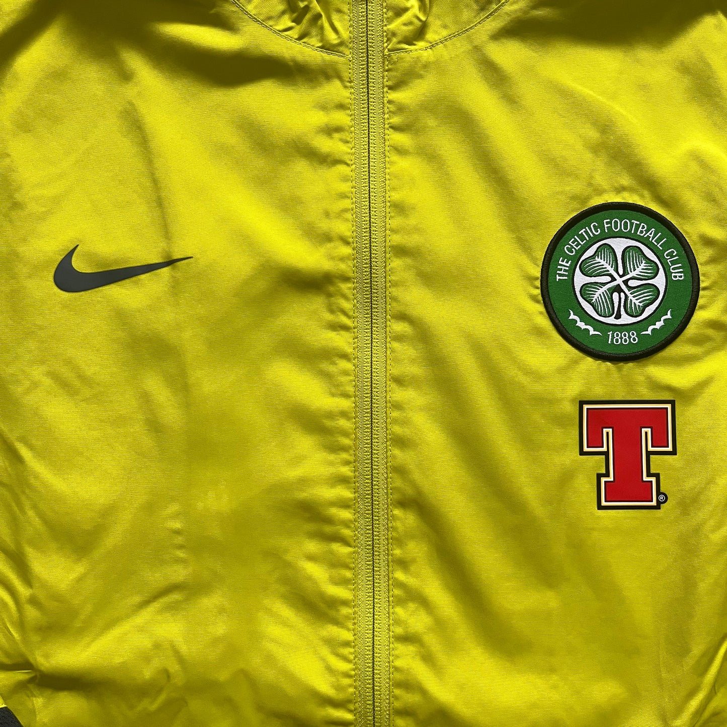 Nike x Celtic Glasgow Vintage Tracksuit 2010/11 | L