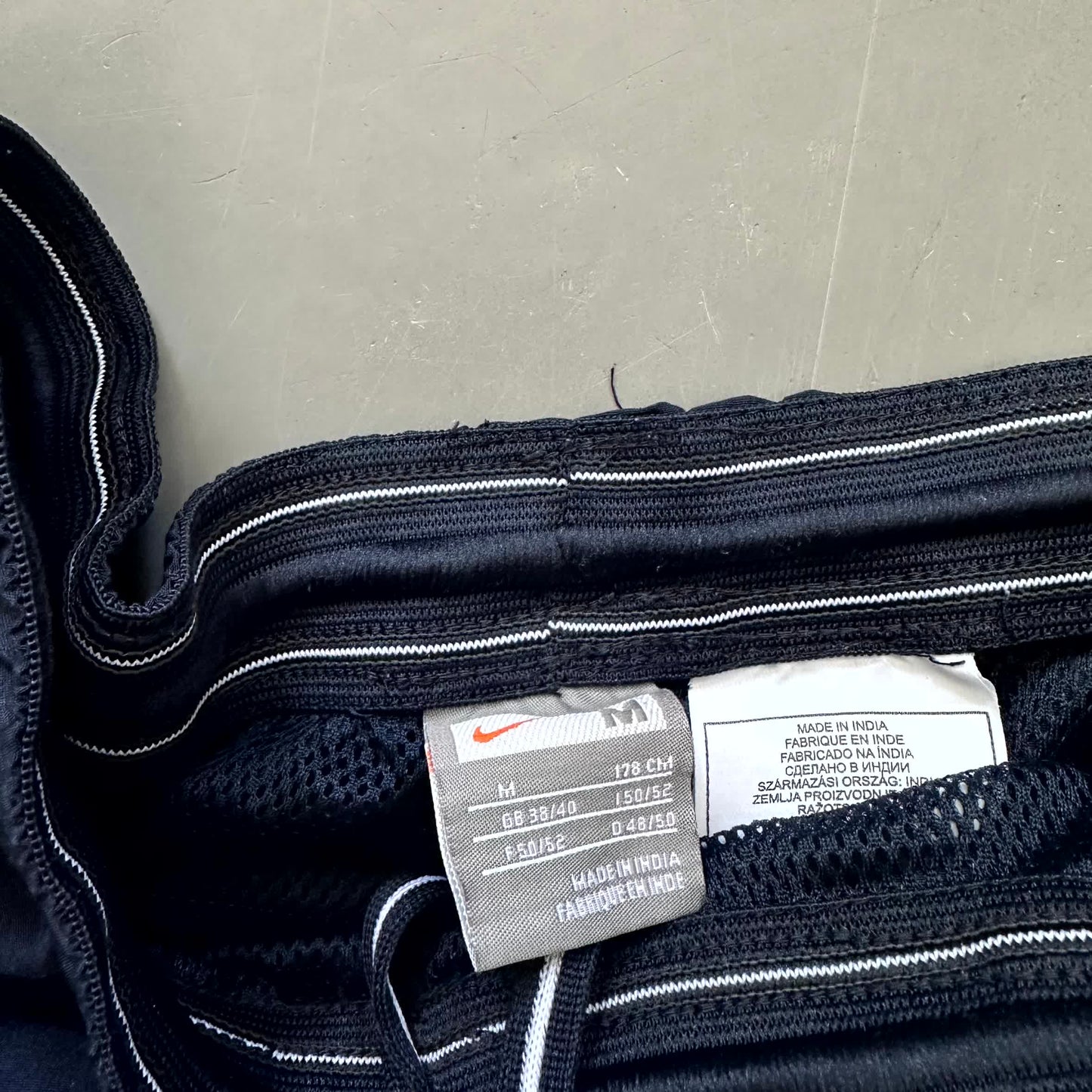 Nike x PSG Vintage Trackpants 2006/07 | M